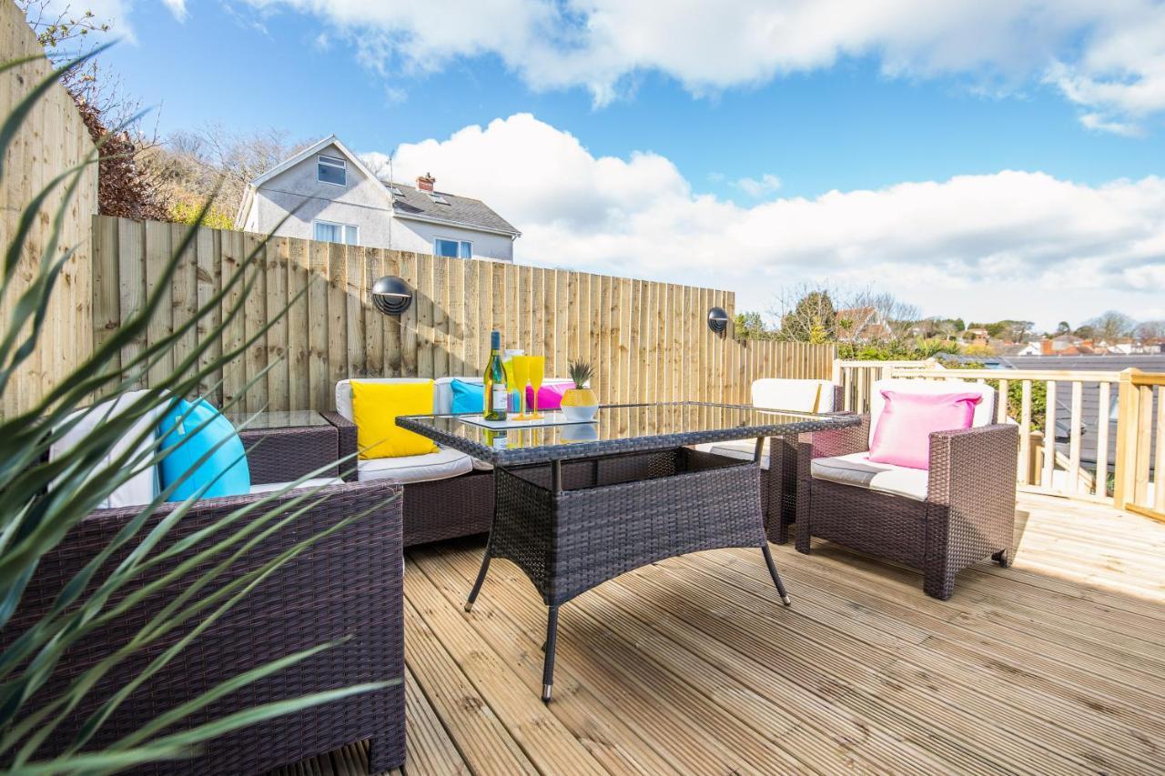 Luxury Property With Hot Tub And Sea Views Oystermouth Eksteriør billede